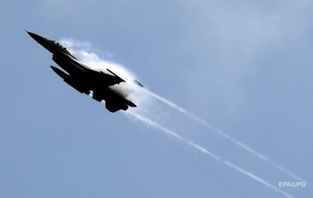 НАТО щодо F-16: Про Шойгу на борту не знали