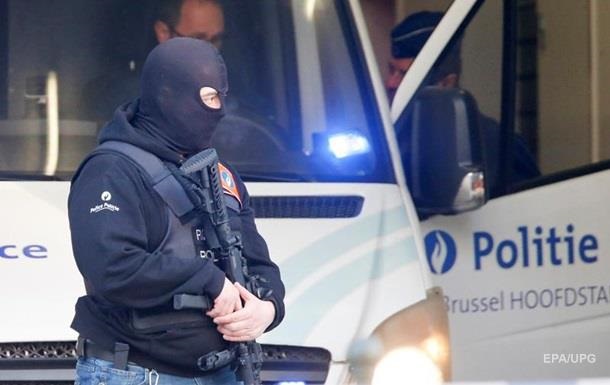 Поліція Брюсселя відкрила вогонь по водієві, який спробував здійснити наїзд