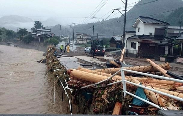 Наводнения в Японии унесли жизни 29 человек