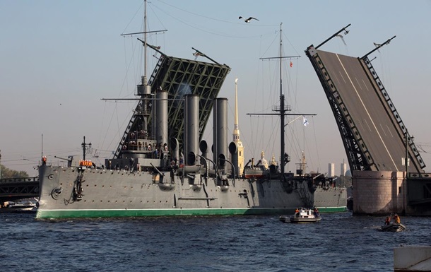 В России не хотят стрелять из крейсера Аврора