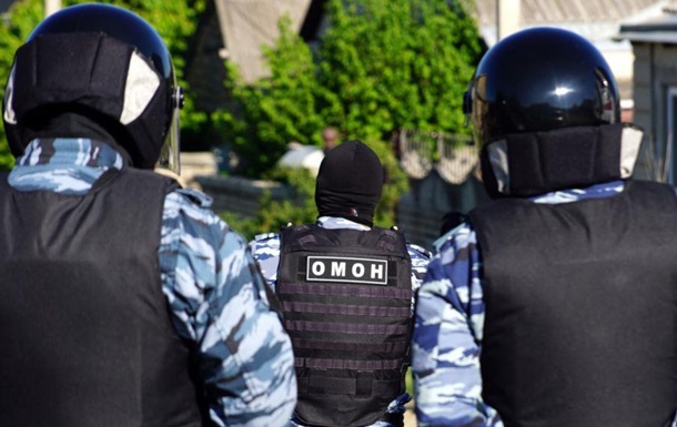 У Криму затримали чотирьох кримських татар