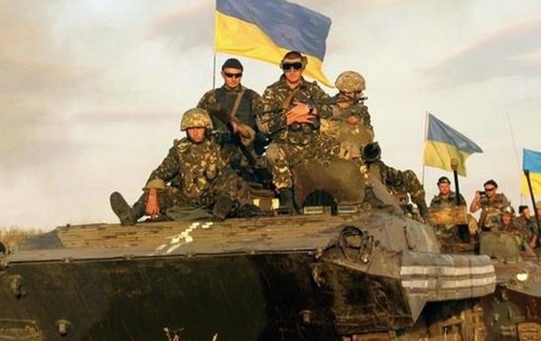 Украинцы стали меньше гордиться своими военнослужащими?