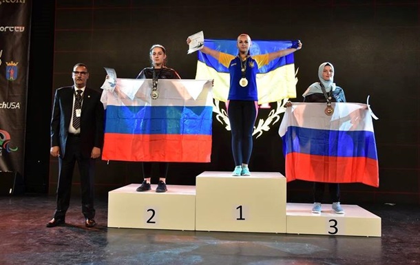 Українка перемогла росіянку у фіналі чемпіонату світу з армрестлінгу
