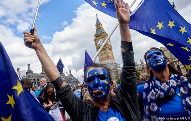 У Лондоні пройшла багатотисячна акція протесту проти Brexit