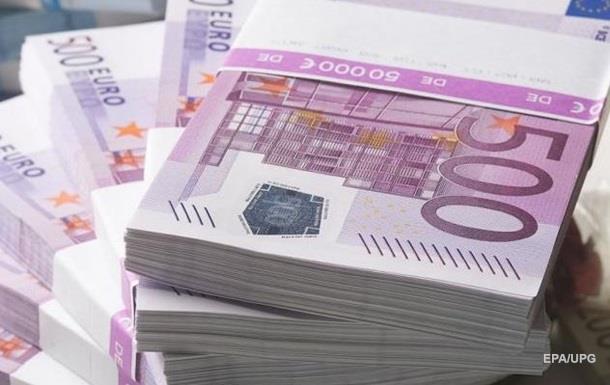 У Швейцарії забили каналізацію банкнотами євро