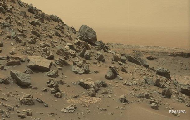 Секс назвали ключовою загрозою колонізації Марса