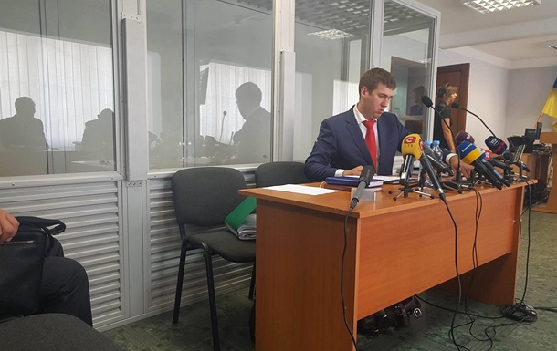 Адвокат Януковича рассказал о поездке к клиенту