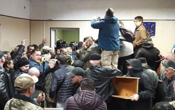 Підсумки 23.10: Погром у суді Києва та фейк від СБУ 