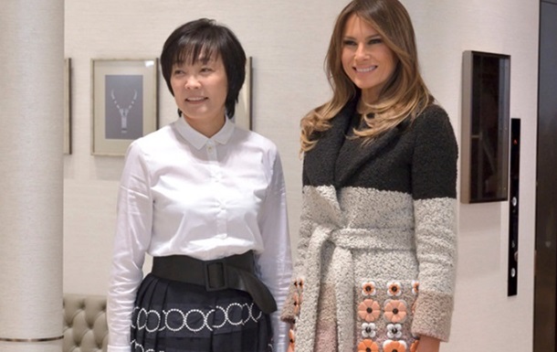Меланія Трамп прибула до Японії у стильному вбранні