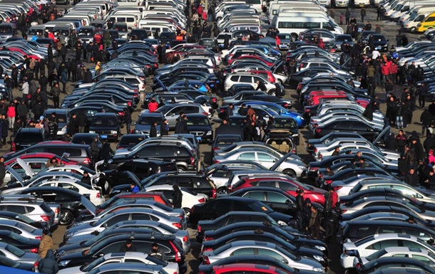 Импорт поддержанных авто вырос в шесть раз