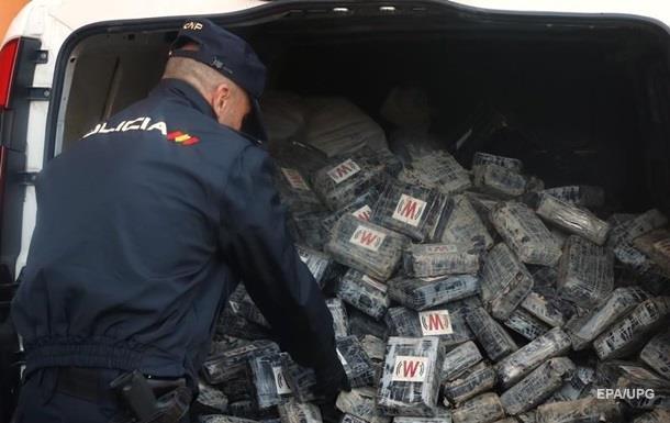 В Іспанії вилучили понад тонну кокаїну