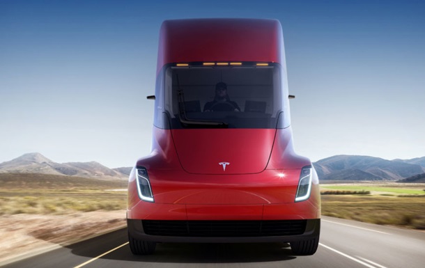 Електровантажівку від Tesla представили офіційно