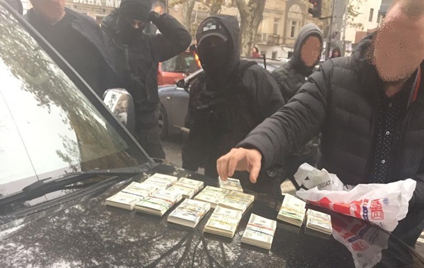 В Одесской области задержан чиновник на взятке в $135 тысяч
