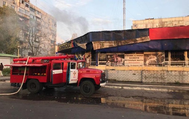 В Запорожской области произошел пожар в торговом центре