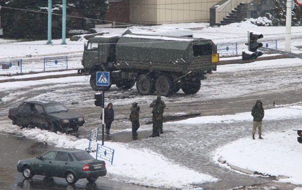  Луганск: блокада Плотницкого усиливается, на улицах проверяют документы