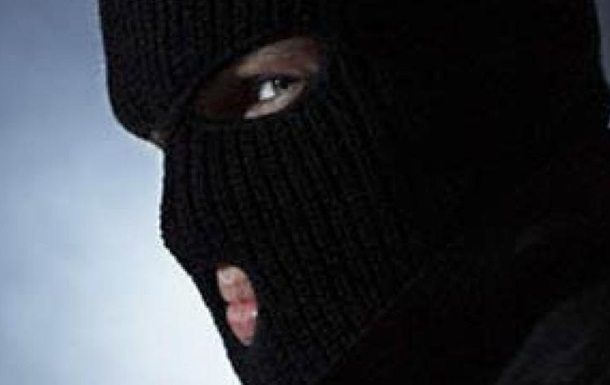 У Києві п ятеро бандитів пограбували будинок підприємця - ЗМІ