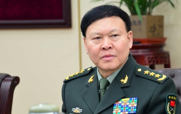 У Китаї генерал-полковник повісився через підозри в корупції