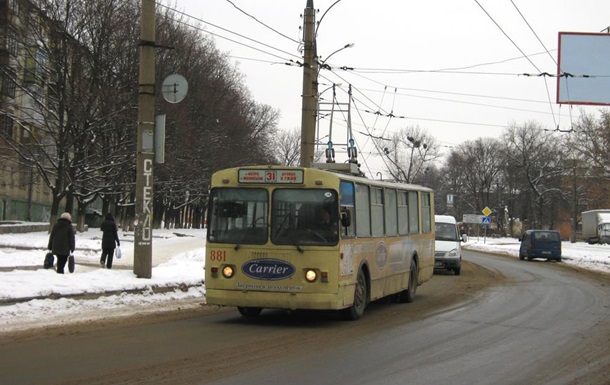 У Харкові на ходу загорівся тролейбус