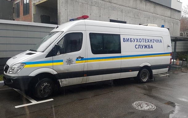 Невідомі повідомили про бомбу в київському апеляційному госпсуді