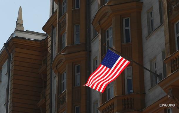 США відновили видачу віз в трьох містах Росії