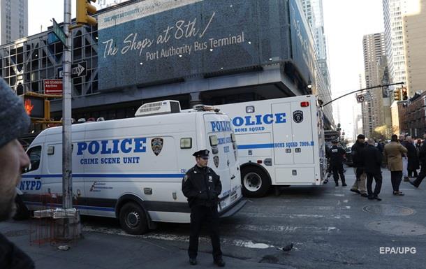 Теракт в Нью-Йорке: бомбу изготовили из елочной гирлянды