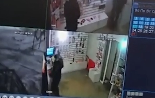 У секс-шопі грабіжника побили фалоімітатором