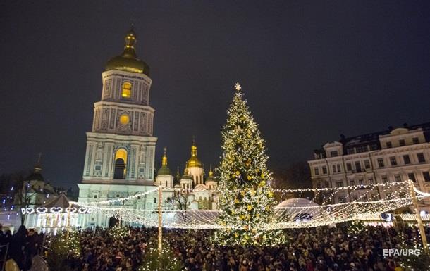 Православные христиане празднуют Рождество 