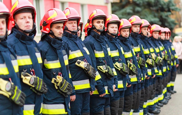 На Різдво ДСНС переходить на посилений режим