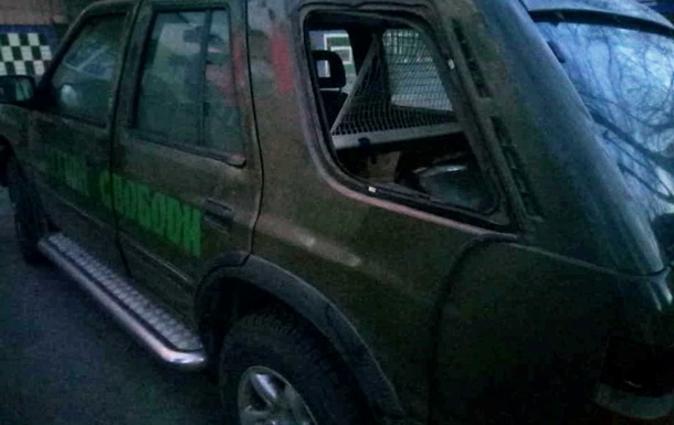 В Полтаве ограбили волонтерскую машину с продуктами для бойцов