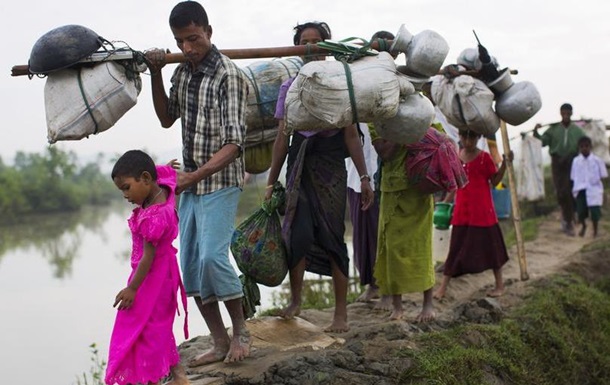 Військові М’янми визнали відповідальність за вбивство десяти мусульман-рохінджа