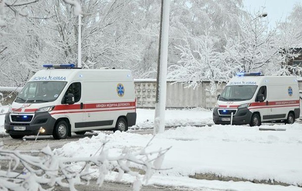 В Доброполье избили работника  скорой , приехавшего на вызов