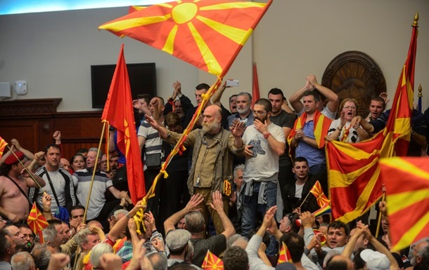 В ООН попытаются найти Македонии новое название