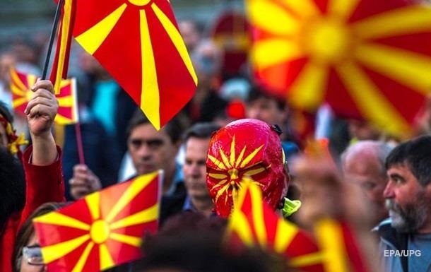 Македонія змінить назву країни на референдумі