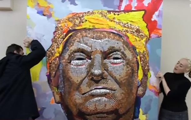 Українські художники створили портрет Трампа з монет