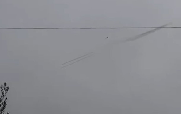 У мережі показали, як Су-25 випускає ракети перед тим, як його збили