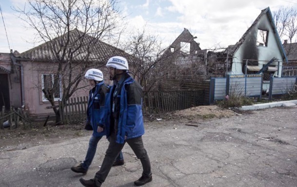 Київ просить продовжити мандат ОБСЄ на Донбасі