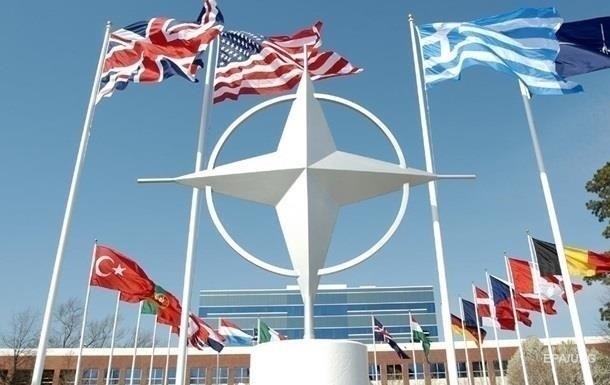 У НАТО ще не визначилися з політикою щодо Криму