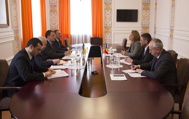 Україна і Молдова відновили політичні консультації