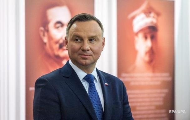Дуда сподівається на конкретні кроки Києва в питанні ексгумації поляків