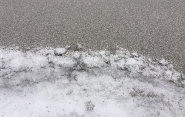 В Ивано-Франковской области выпал черный снег