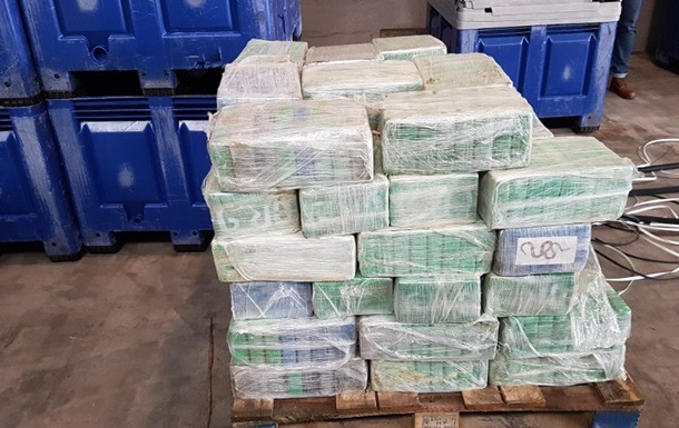 В порту Антверпена обнаружили 4,5 тонны кокаина