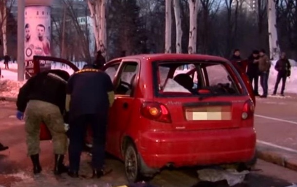 Опубліковано відео з місця вибуху машини в Донецьку