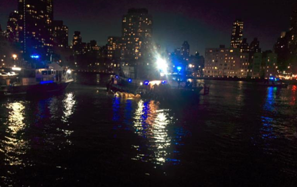 Крушение вертолета в Нью-Йорке: погибли два человека