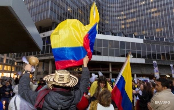 Влада Колумбії відновила переговори з повстанцями