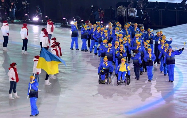 Украинские паралимпийцы получили денежные вознаграждения