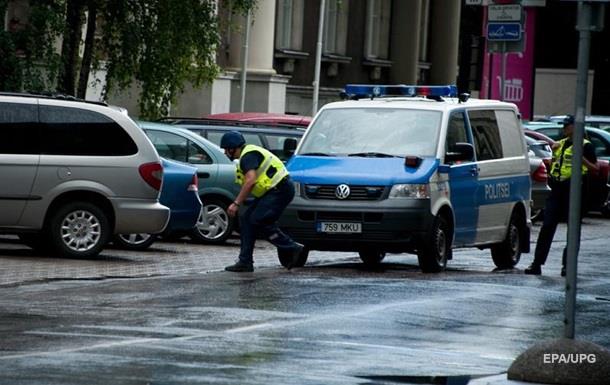 В Естонії в офіцера НАТО наркомани вкрали флешки із секретами