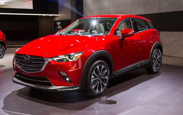 Mazda представила оновлений кросовер CX-3
