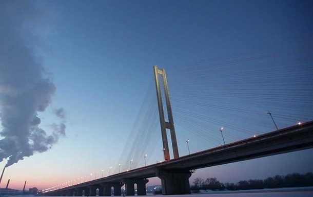У Києві частково обмежать рух по Південному мосту