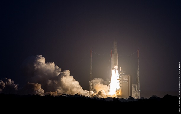 Ракета-носій Ariane-5 успішно вивела на орбіту два супутники