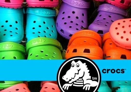 Почему известный бренд обуви Crocs потерял патент на дизайн своей обуви?